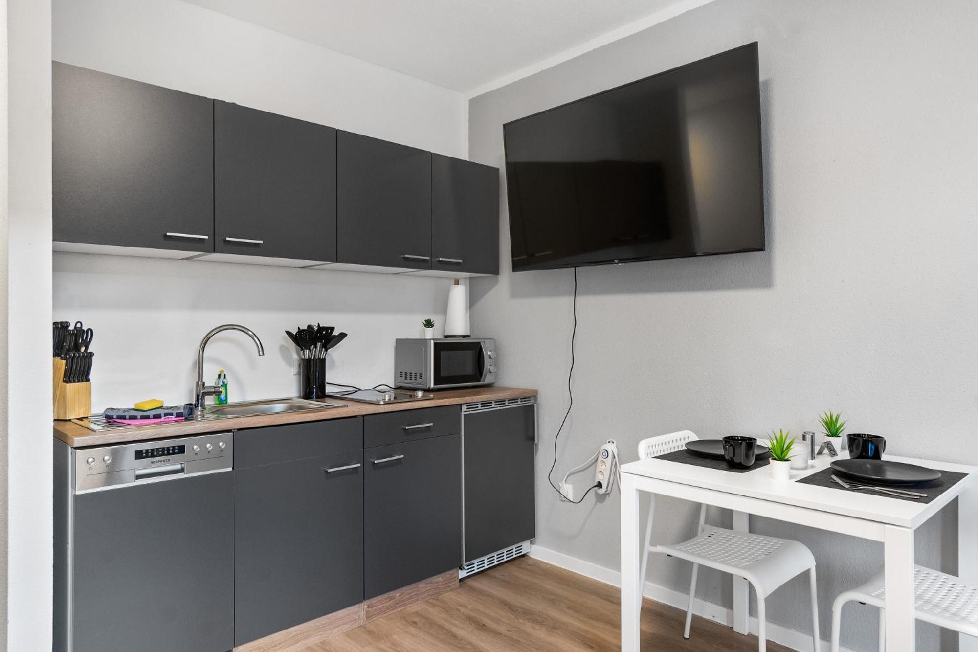Messe, Monteure, Budget - Einfache Komfortable 2 Personen Wohnung Duisburg Bagian luar foto