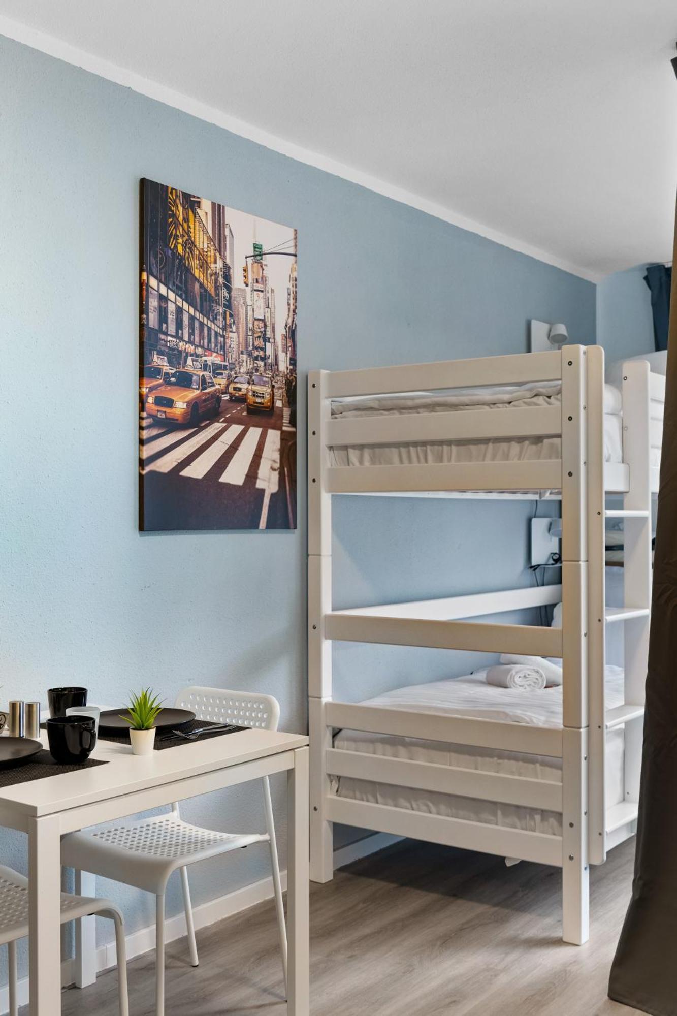 Messe, Monteure, Budget - Einfache Komfortable 2 Personen Wohnung Duisburg Bagian luar foto