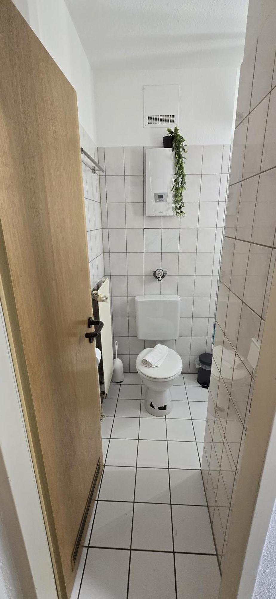 Messe, Monteure, Budget - Einfache Komfortable 2 Personen Wohnung Duisburg Bagian luar foto