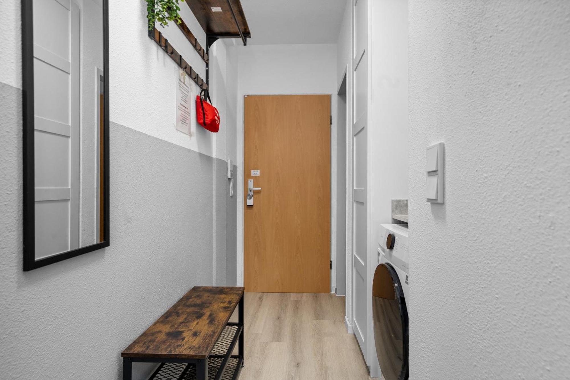 Messe, Monteure, Budget - Einfache Komfortable 2 Personen Wohnung Duisburg Bagian luar foto