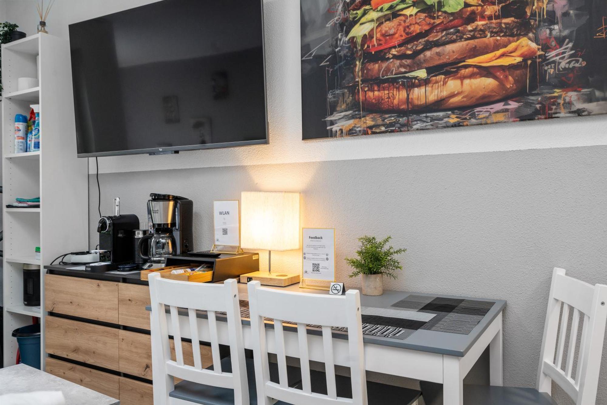Messe, Monteure, Budget - Einfache Komfortable 2 Personen Wohnung Duisburg Bagian luar foto